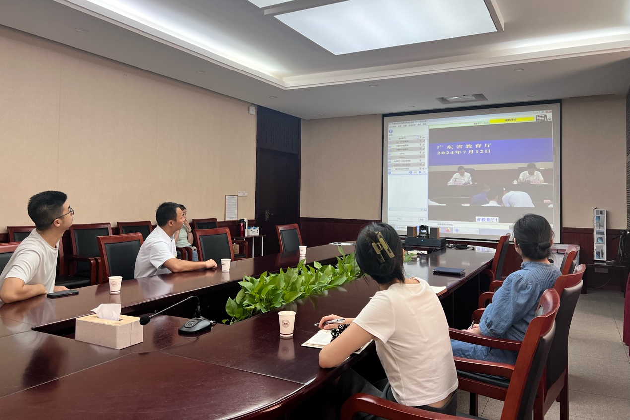 William威廉官网