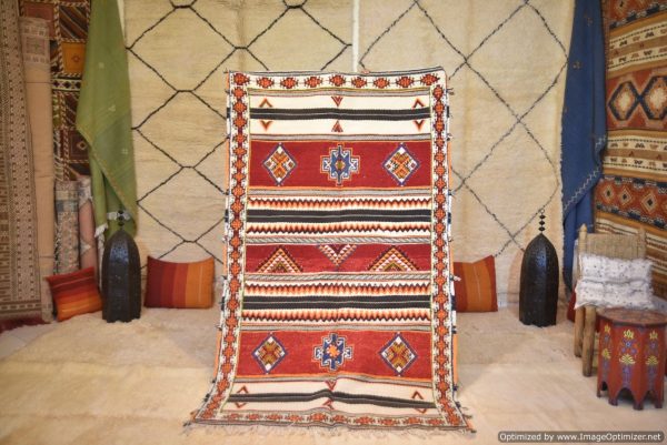 Authentic Moroccan Rug Vintage Rug Handmade Rug Beni Ourain Style Area Rug Berber Rug 7.7 Ft X 4.3 Ft 2.37 cm 1.47 cm