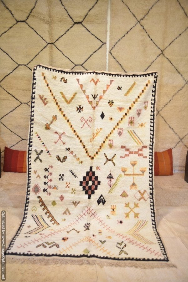 Authentic Moroccan Rug Vintage Rug Handmade Rug Beni Ourain Style Area Rug Berber Rug 7.7 Ft X 4.3 Ft 2.37 cm 1.47 cm