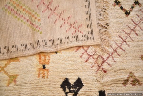 Authentic Moroccan Rug Vintage Rug Handmade Rug Beni Ourain Style Area Rug Berber Rug 7.7 Ft X 4.3 Ft 2.37 cm 1.47 cm
