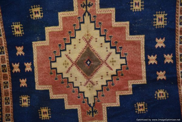 Moroccan rug from the 80s (3.30x1.83cm) taznakht Carpet