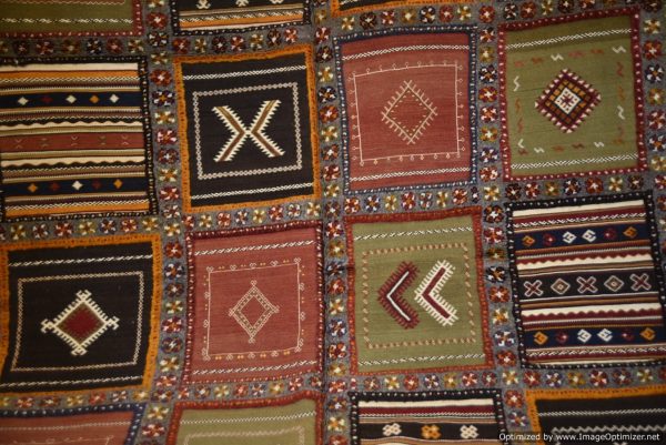 MOROCCO VINTAGE rug from 1980 | 10x6ft (3.22x2.1cm)
