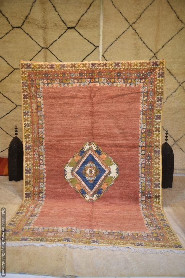 faded 80s vintage Moroccan Rug, Wool Rug,Very clean & amazing condition - Well Preserved