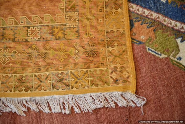 faded 80s vintage Moroccan Rug, Wool Rug,Very clean & amazing condition - Well Preserved