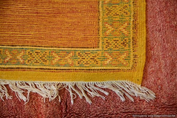 handwoven vintage moroccan Rug from 80s , 12x7ft (3.7x2.4m)