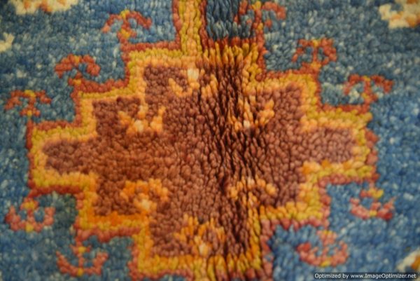 handwoven vintage moroccan Rug from 80s , 12x7ft (3.7x2.4m)