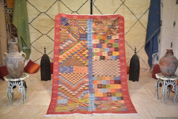 Top design handmade berber carpet, taznakht moroccan rug, vintage, moroccan carpet,handmade moroccan rug,vintage berber rug