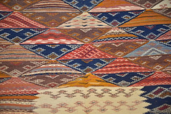 handmade berber carpet, taznakht moroccan rug, authentic wool carpet,handmade moroccan rug,vintage berber rug