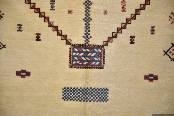 vintage berber rug, boho rug, nordic rug, cosy interior rug, distress old antique 90s rug