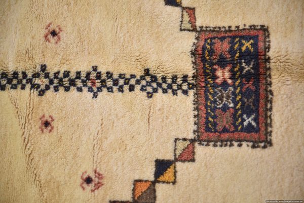 vintage berber rug,moroccan design rug, handmade berber carpet, taznakht moroccan rug, authentic wool carpet,handmade moroccan rug,
