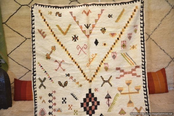 Authentic Moroccan Rug Vintage Rug Handmade Rug Beni Ourain Style Area Rug Berber Rug 7.7 Ft X 4.3 Ft 2.37 cm 1.47 cm