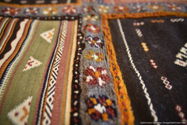 MOROCCO VINTAGE rug from 1980 | Very clean & amazing condition - Well Preserved - 10x6ft (3.22x2.1cm)