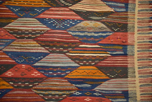 vintage berber rug, handmade berber design carpet, taznakht moroccan rug, authentic wool carpet,handmade moroccan rug