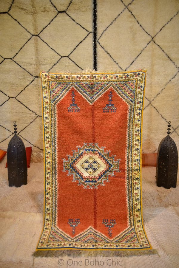 berber design rug, handmade berber carpet, taznakht moroccan rug, authentic wool carpet,vintage berber rug