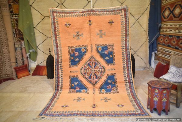 Vintage Moroccan Rug from the 80s, 10x6ft (3.00x1.95cm)