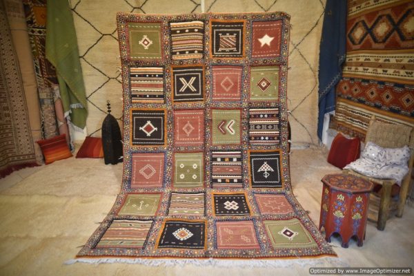 MOROCCO VINTAGE rug from 1980 | 10x6ft (3.22x2.1cm)