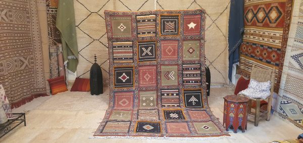 MOROCCO VINTAGE rug from 1980 | 10x6ft (3.22x2.1cm)
