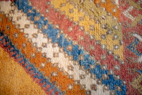 Vintage WOOL RUG from the 80s - Morocco oldest rugs