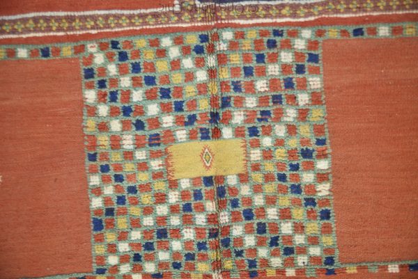 Woven Moroccan rug - Vintage Berber carpet - Handmade rug - Wool area rug - Shag rug