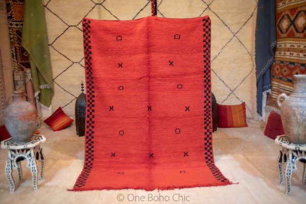 Red Berber 80s Rug - OLD Moroccan 80s Carpet, Moroccan Rugs, Beni Ouarain Rug, Moroccan Mrirt Rug, Ethnic Boho Rug