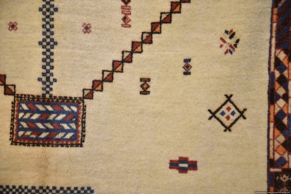 vintage berber rug, boho rug, nordic rug, cosy interior rug, distress old antique 90s rug