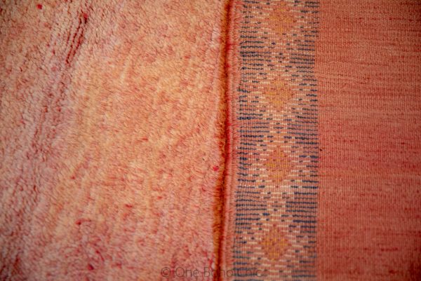 Vintage Taznakht Moroccan Rug from 1980, Very clean & amazing condition - Well Preserved - FADED Handmade Moroccan Berber Rug