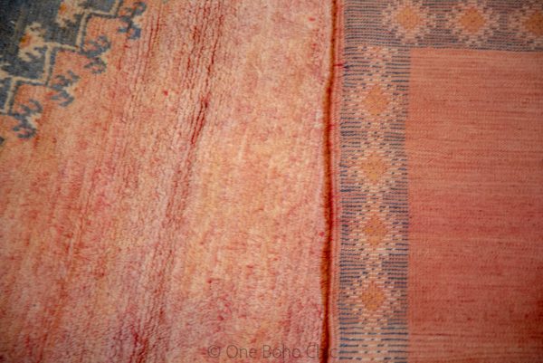 Vintage Taznakht Moroccan Rug from 1980, Very clean & amazing condition - Well Preserved - FADED Handmade Moroccan Berber Rug