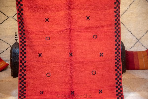 Red Berber 80s Rug - OLD Moroccan 80s Carpet, Moroccan Rugs, Beni Ouarain Rug, Moroccan Mrirt Rug, Ethnic Boho Rug