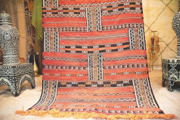 Top design vintage berber rug, handmade berber carpet, taznakht moroccan rug, authentic wool carpet,handmade moroccan rug