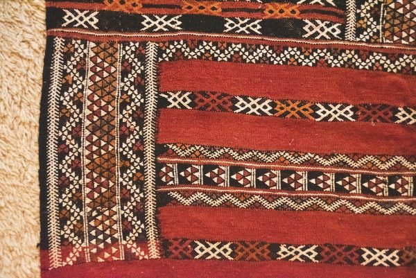 Top design vintage berber rug, handmade berber carpet, taznakht moroccan rug, authentic wool carpet,handmade moroccan rug