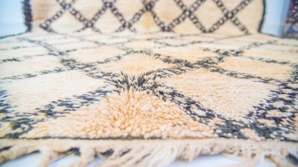 Berber Moroccan Vintage rug, Vintage Oushak Rug, Wool Rug, Area RugAnatolian Rug ,antique moroccan Rug, Moroccan Area Rug, Authentic Tribal