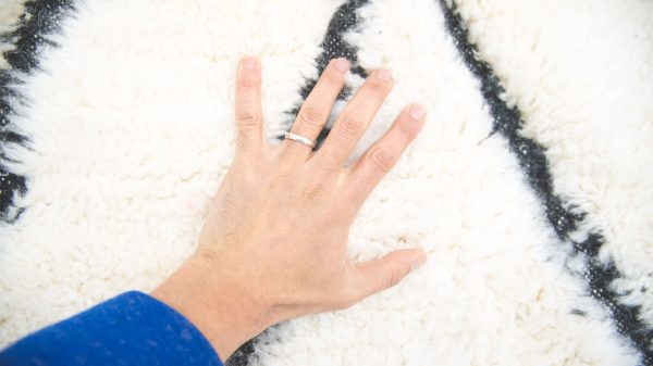 Moroccan rug Hand knotted - Beni ourain rug - all wool berber rug - handmade rug - Genuine lamb wool