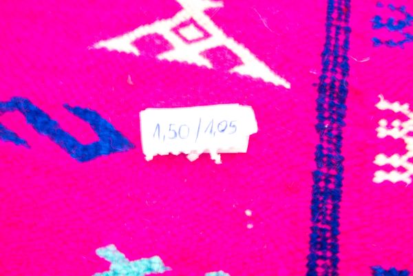 vintage moroccan pink rug - very good condition - beautiful pink handmade antique rug from morocco