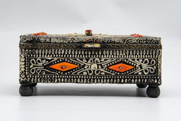 Old Moroccan chest, Jewellery Box Oriental Vintage Brass Treasure Chest Jewelry Box