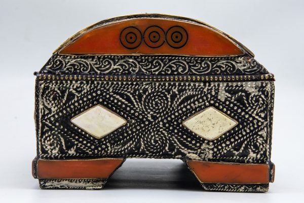 Old Moroccan chest, arabic Vintage Brass Treasure Chest