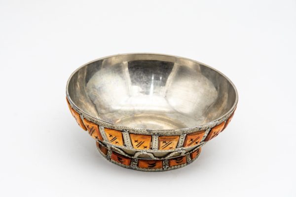 Moroccan Metal Bowls - Very beautiful moroccan antique decor