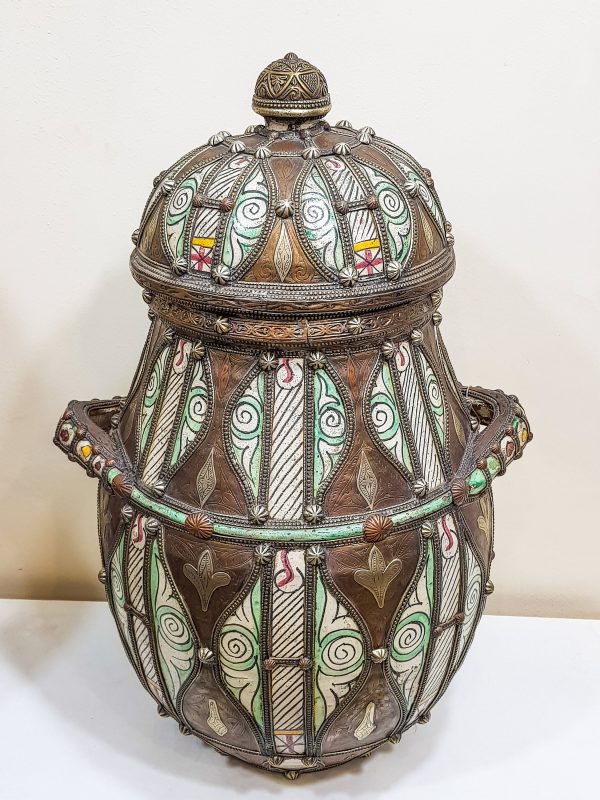 antique clay Pottery Pot Moroccan vase berber Arabian Art Decor Table