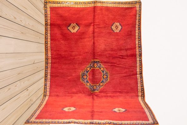 Vintage Taznakht Moroccan Rug , Very clean & amazing condition - Well Preserved