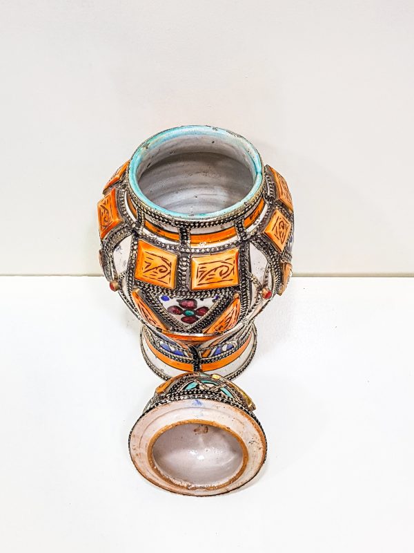 hand engraved vintage pottery vase | Arabian Art Decor Table