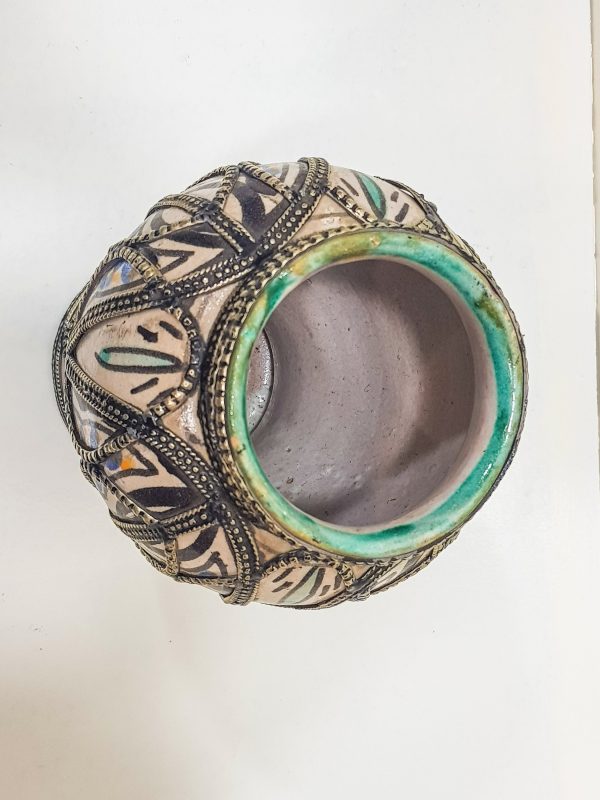 hand engraved vintage pottery vase | Arabian Art Decor Table