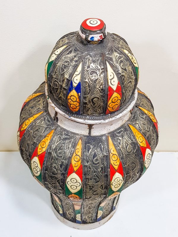 hand engraved vintage pottery vase | Arabian Art Decor Table