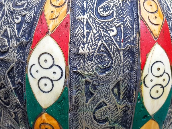 hand engraved vintage pottery vase | Arabian Art Decor Table