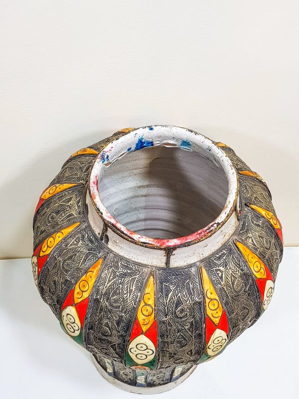 hand engraved vintage pottery vase | Arabian Art Decor Table
