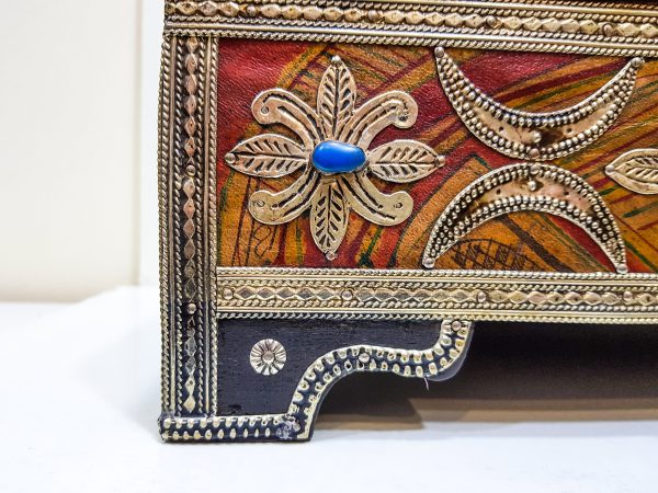Mother Day Gift boxe from daughter - Vintage Moroccan chest - Moroccan Wooden Chest