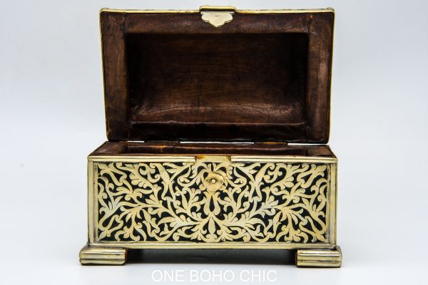 Vintage moroccan jewelry box made from copper and hand engraved with natural stone Chest - chest ethnic handmade wooden - chest ethnic