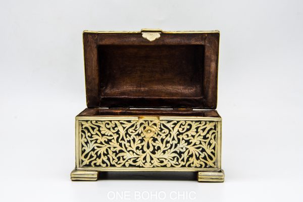 Vintage moroccan jewelry box made from copper and hand engraved with natural stone Chest - chest ethnic handmade wooden - chest ethnic