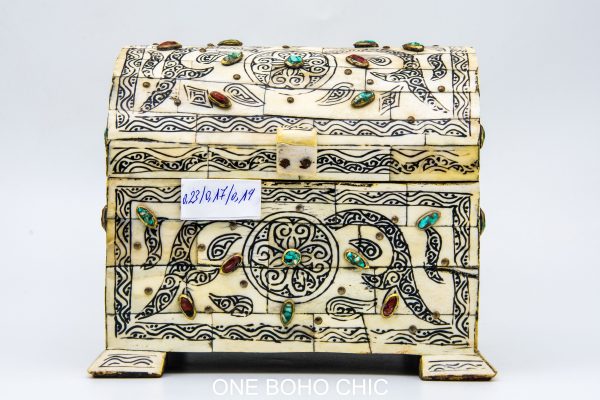 Old royal engraved chest decorated with beautiful natural stone - chest ethnic handmade wooden