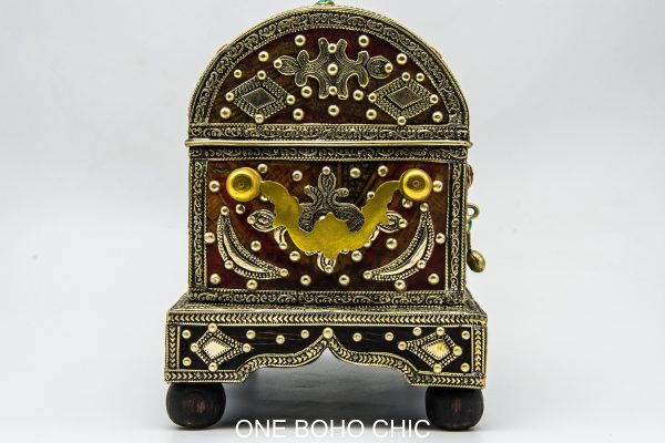 Old royal berber engraved chest decorated with beautiful copper motifs - chest ethnic handmade wooden