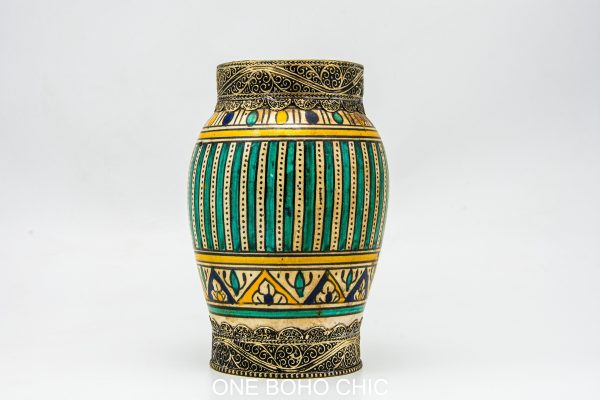 Vintage Pottery Pot Moroccan vase Arabian Art chic luxurious Decor