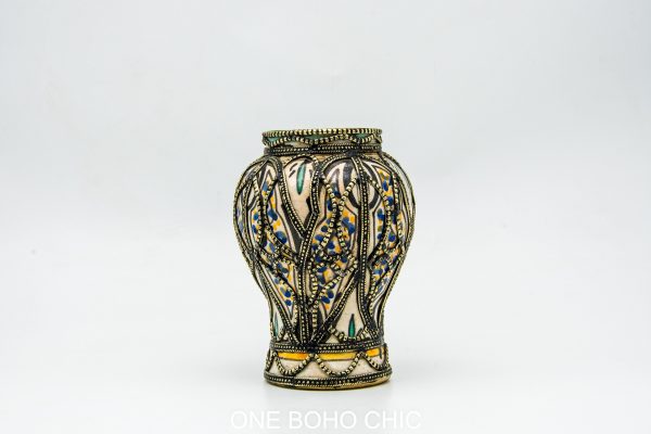 Old jar Pottery Pot Moroccan vase Arabian Art chic luxurious Decor